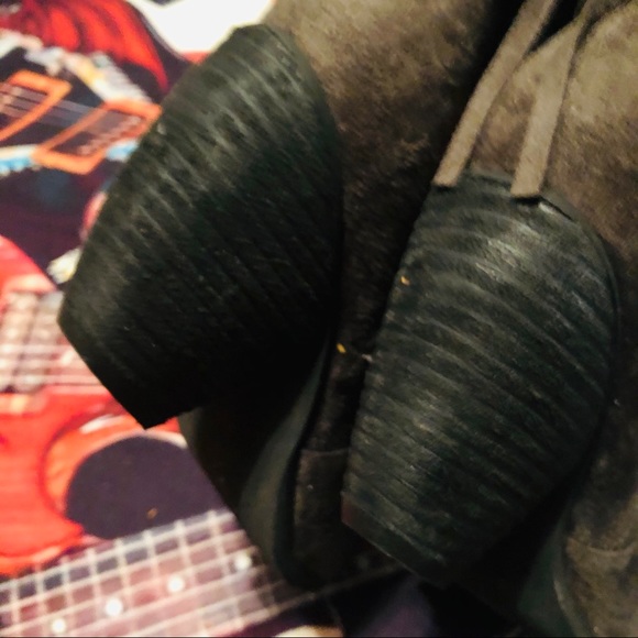 SALE!!! Frisky Fringed Not Rated Suede Gray Booties! - Picture 13 of 13